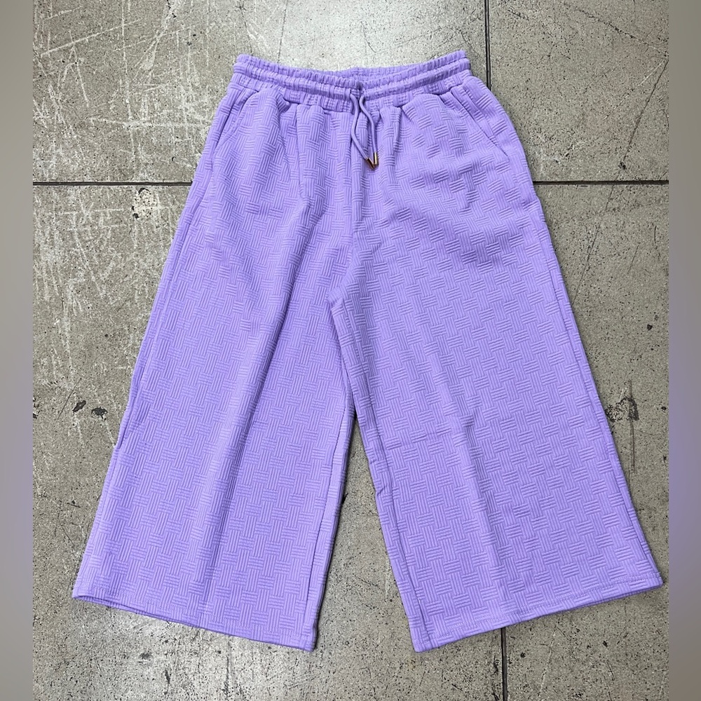 💚 3255. Cropped Lavender Drawstring Pants
